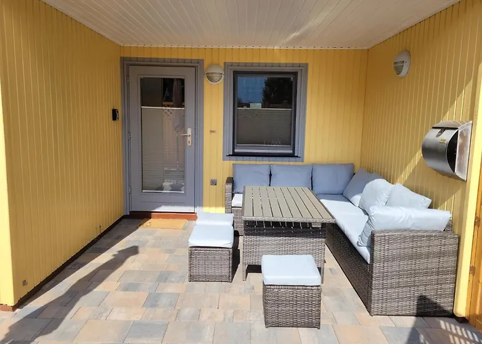 度假居 Kinderfreundliches 6 Personen Mit Zwei Duschen Und Toiletten, Sauna, Whirlpool Und Einem Wintergarten Mit Kaminofen In